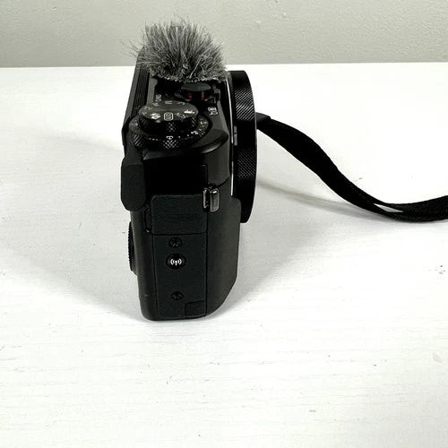 Canon PowerShot G7 X Mark II 20.1MP Compact Digital Camera 2 Batteries + Charger