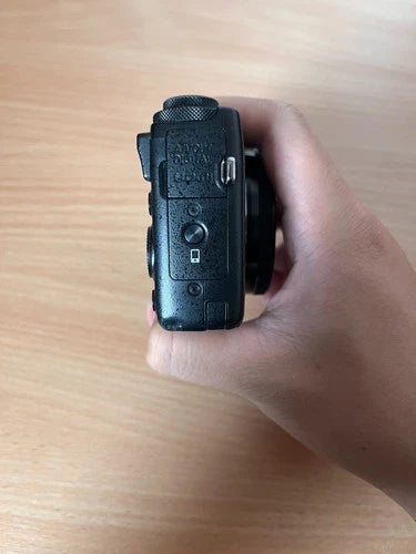 Canon powershot G7 X