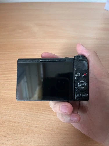 Canon powershot G7 X